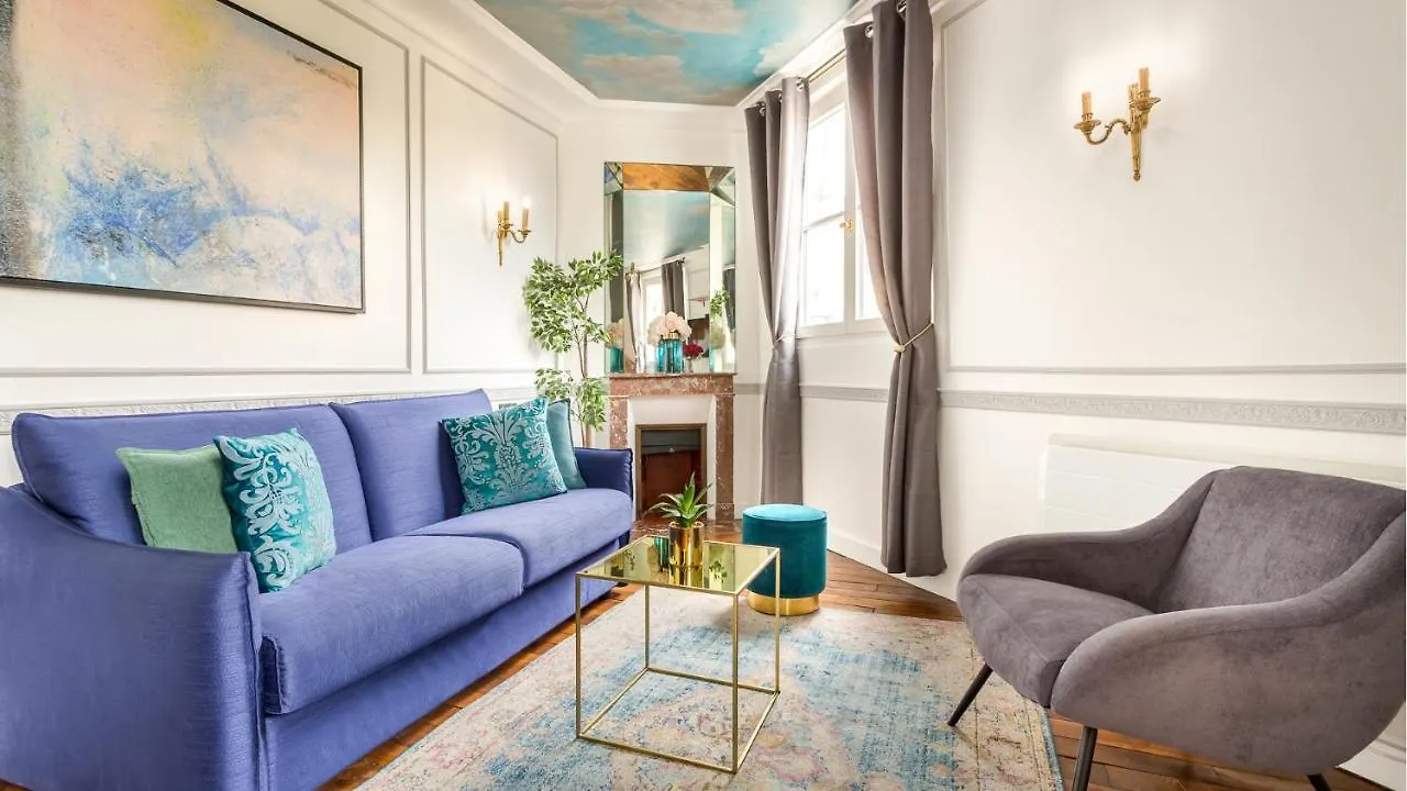Luxury 2 Bedroom Duplex - Beautiful Monument View Paris Appartement