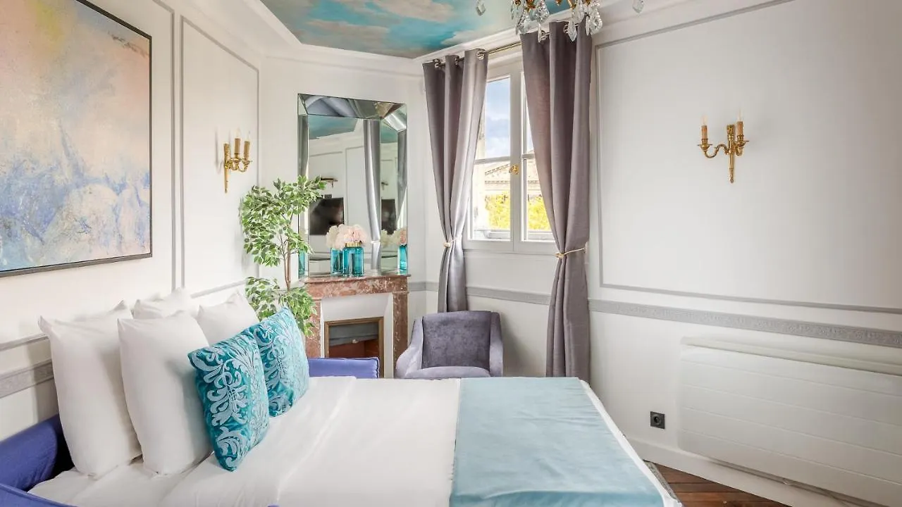Appartement Luxury 2 Bedroom Duplex - Beautiful Monument View Paris France